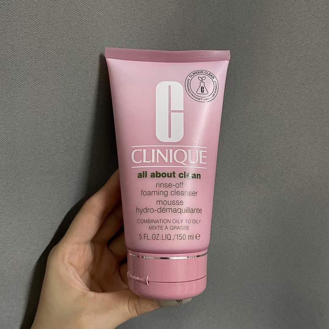 Clinique Rinse Off Foaming Cleanser