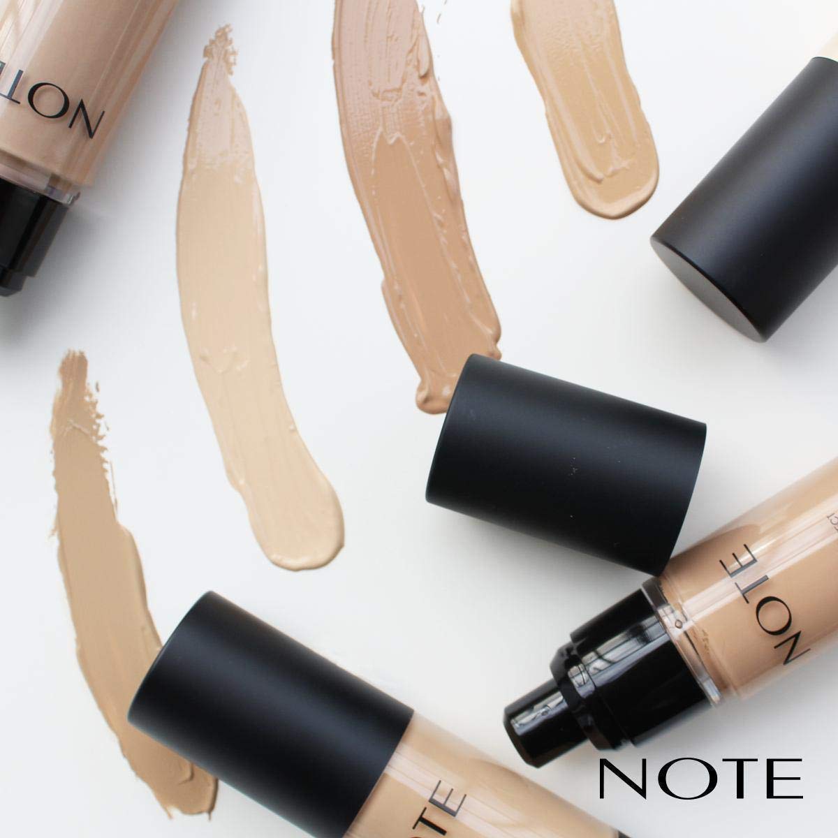Note Detox & Protect Foundation SPF 15