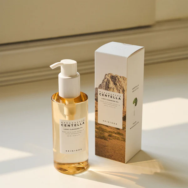 SKIN1004 Madagascar Centella Light Cleansing Oil – 200ml – Best Korean Makeup Remover for Sensitive & Acne-Prone Skin in Bangladesh.