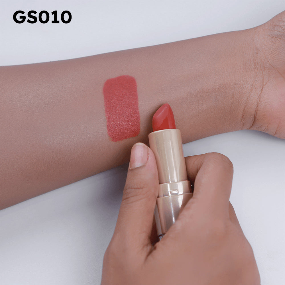 Guerniss Rouge Allure Velvet Matte Lipstick (BUY 1 GET 1)