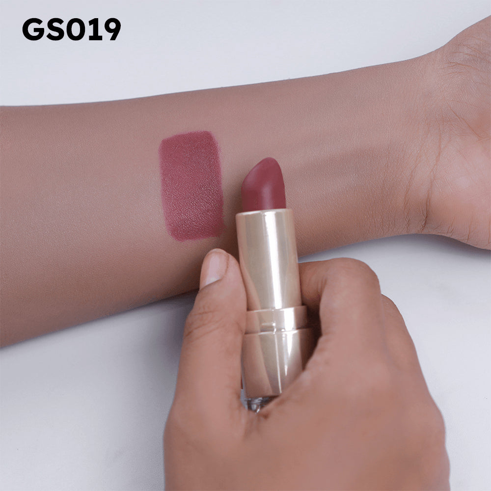 Guerniss Rouge Allure Velvet Matte Lipstick (BUY 1 GET 1)