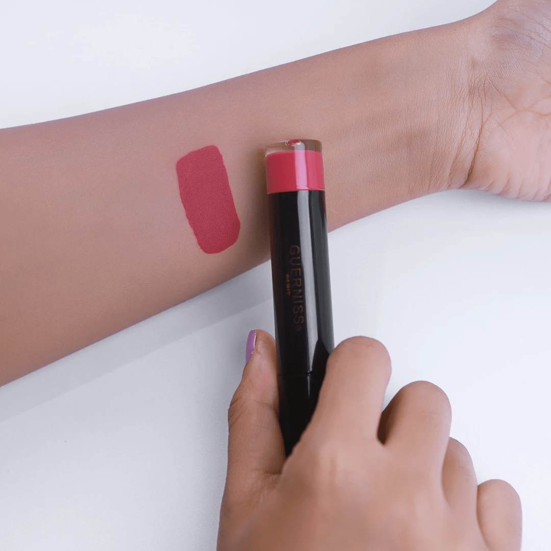 Guerniss Persistent Liquid Matte Lipstick