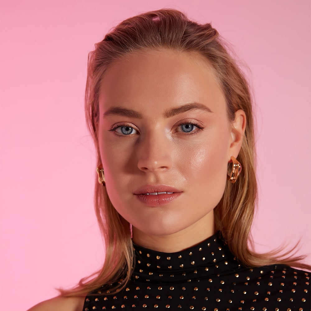 Alix Avien Matte Foundation